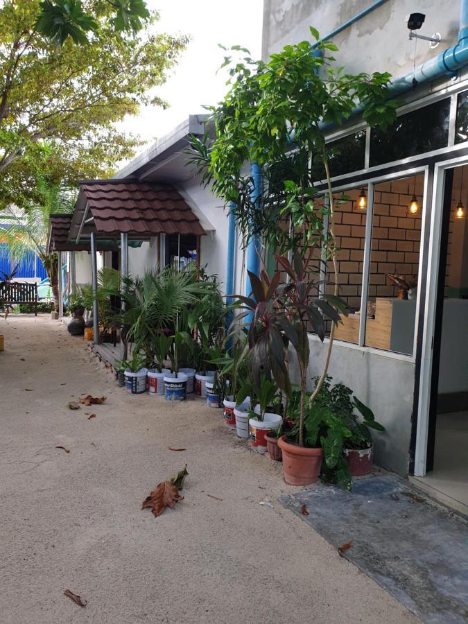 Готель Maafushi View Екстер'єр фото