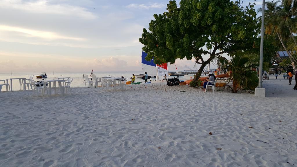 Готель Maafushi View Екстер'єр фото